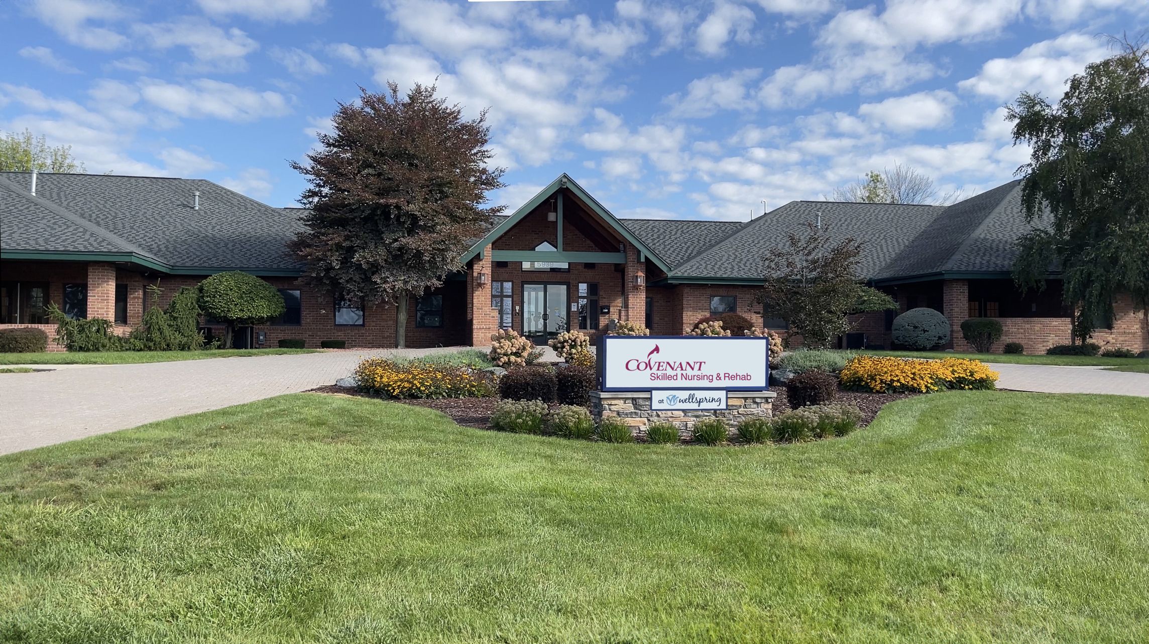 Exterior of Covenant Skilled Nursing & Rehab at Wellspring